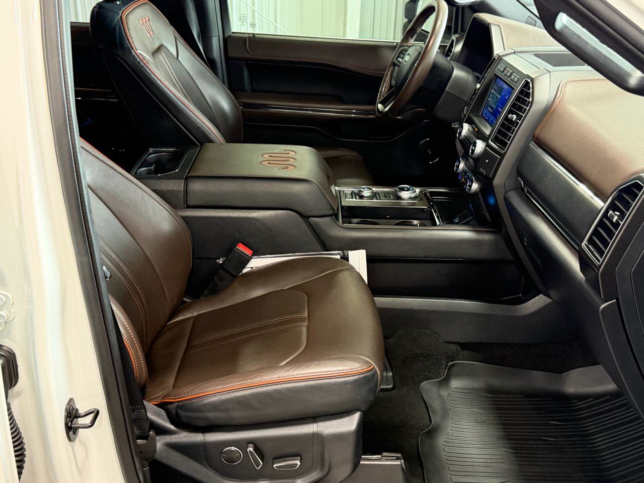 Used 2021 Ford Expedition Max King Ranch w/ Cargo Package image 18