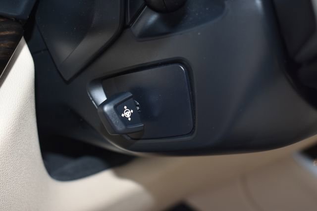 Used 2020 BMW X5 sDrive40i w/ Executive Package image 19