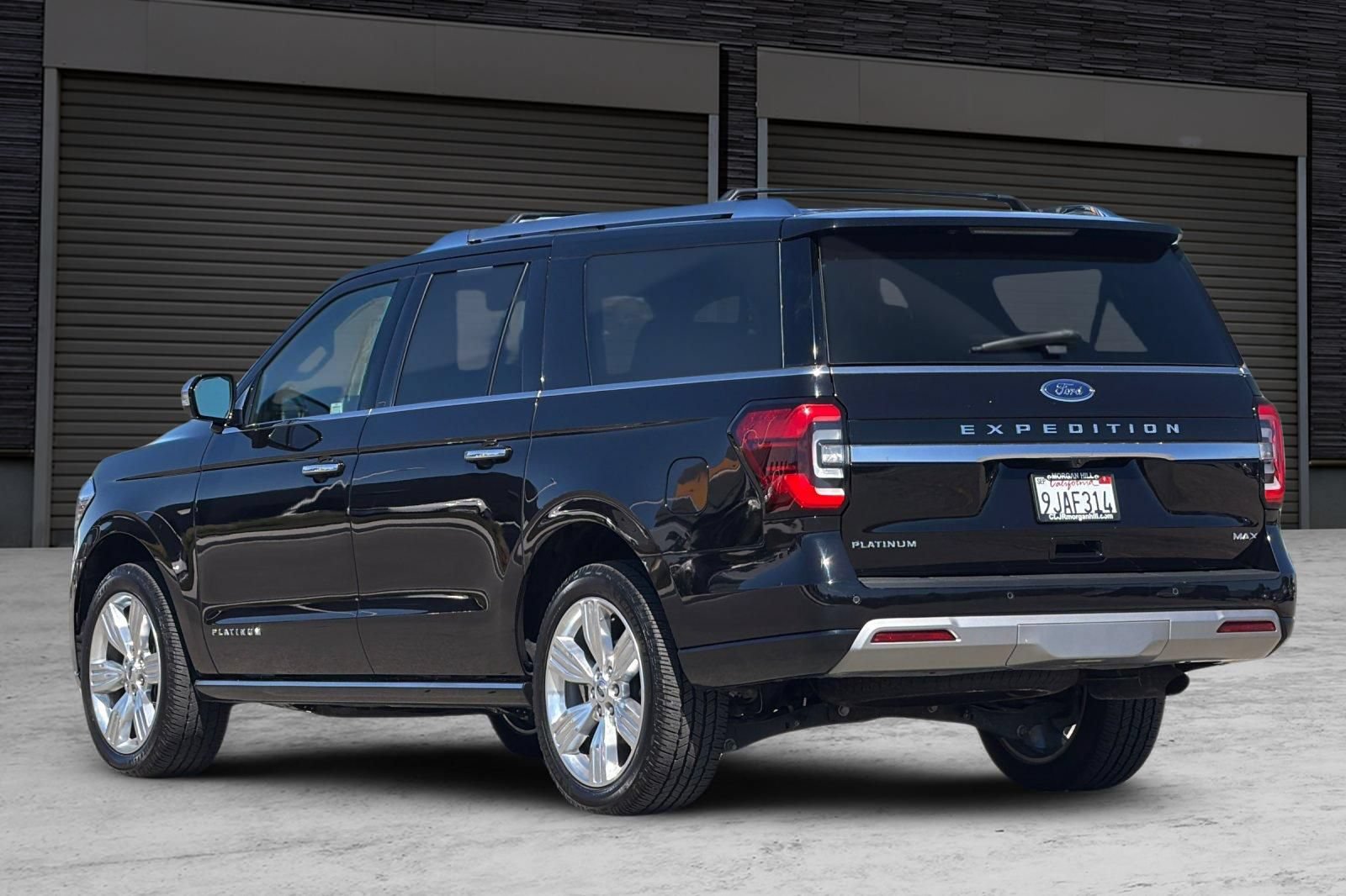 Used 2023 Ford Expedition Max Platinum AWD/4WD image 6