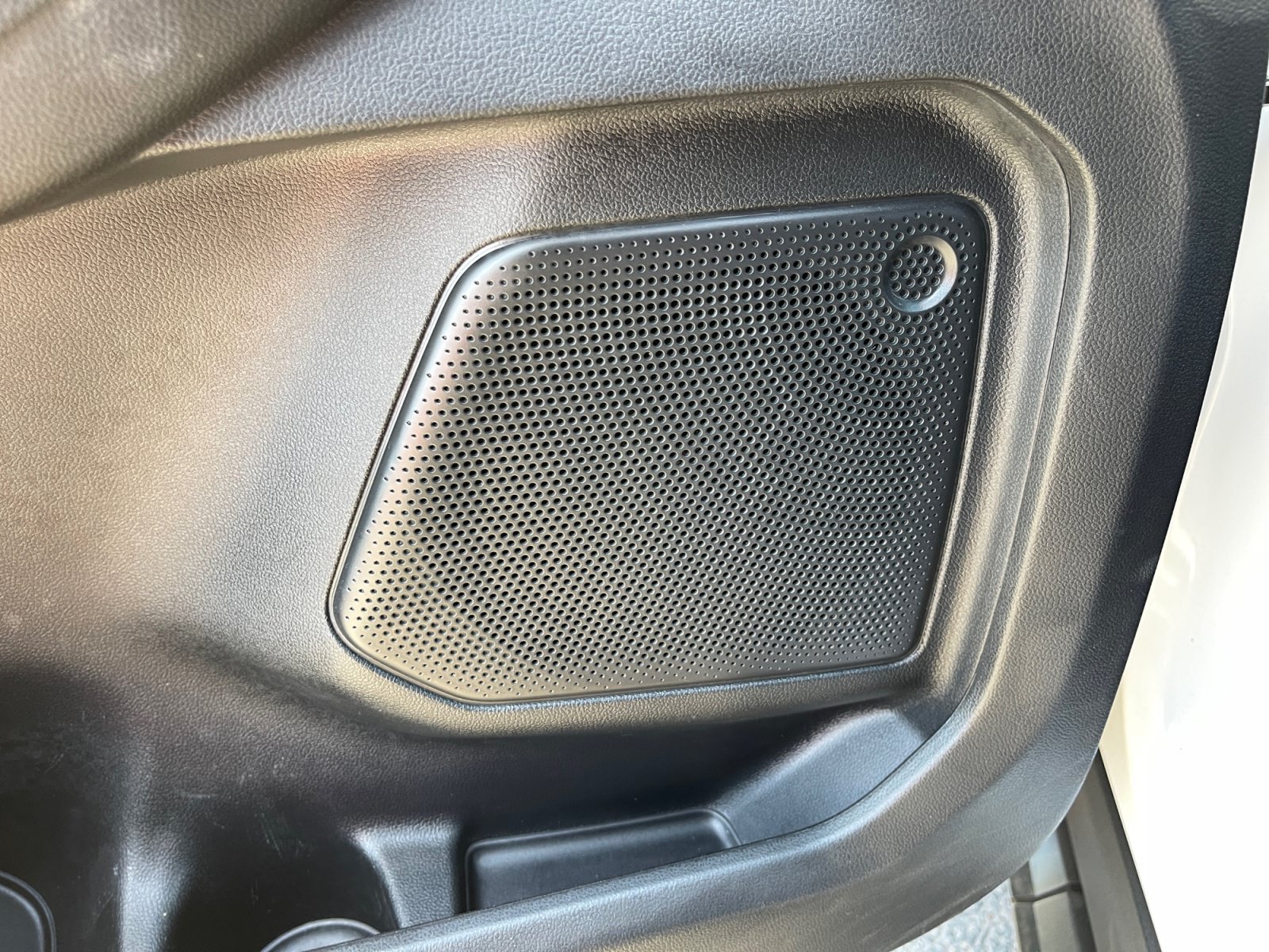 Used 2023 Ford Escape ST-Line AWD/4WD image 25