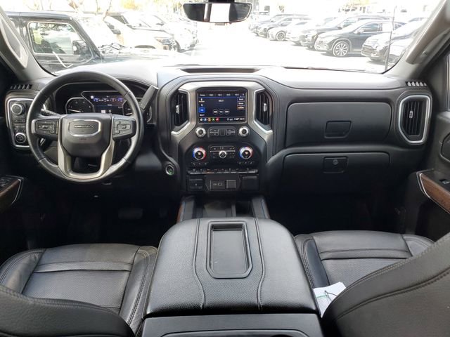 Used 2020 GMC Sierra 2500 Denali w/ Technology Package image 12