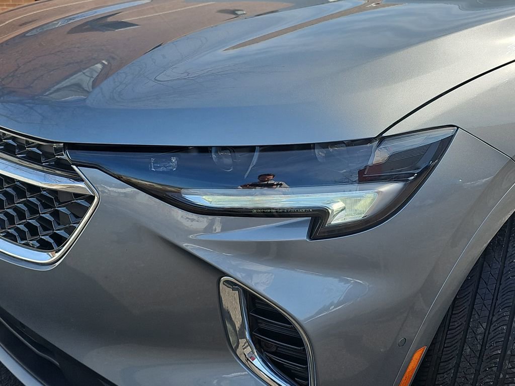 Used 2023 Buick Envision Avenir image 31