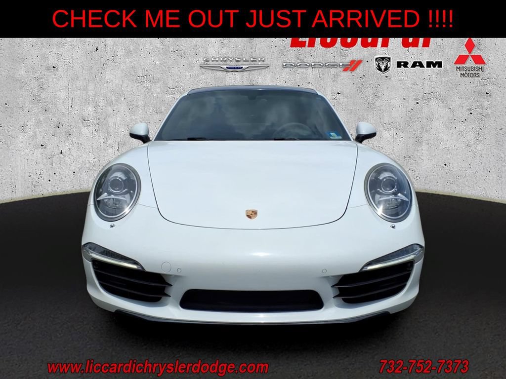 Used 2014 Porsche 911 Carrera RWD image 2