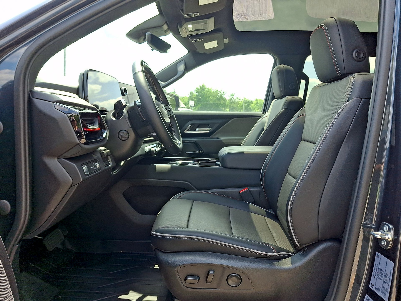 New 2026 Chevrolet Silverado EV Trail Boss AWD/4WD image 14