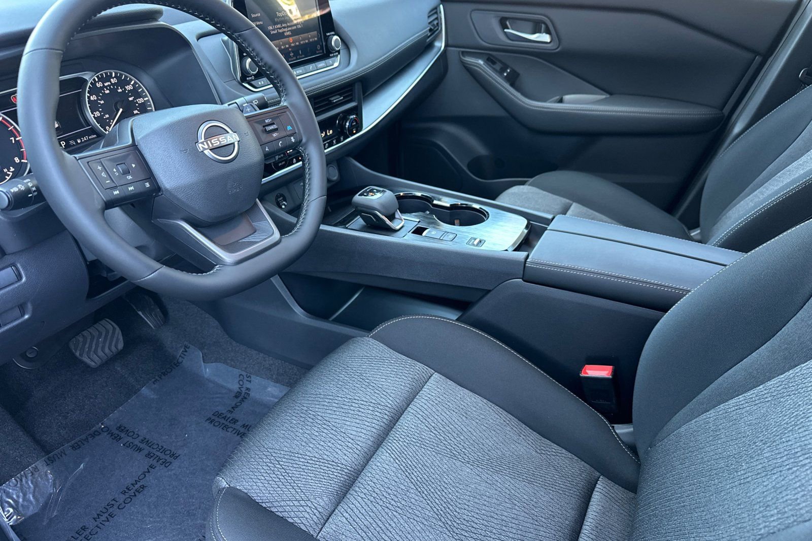 New 2026 Nissan Rogue SV image 10