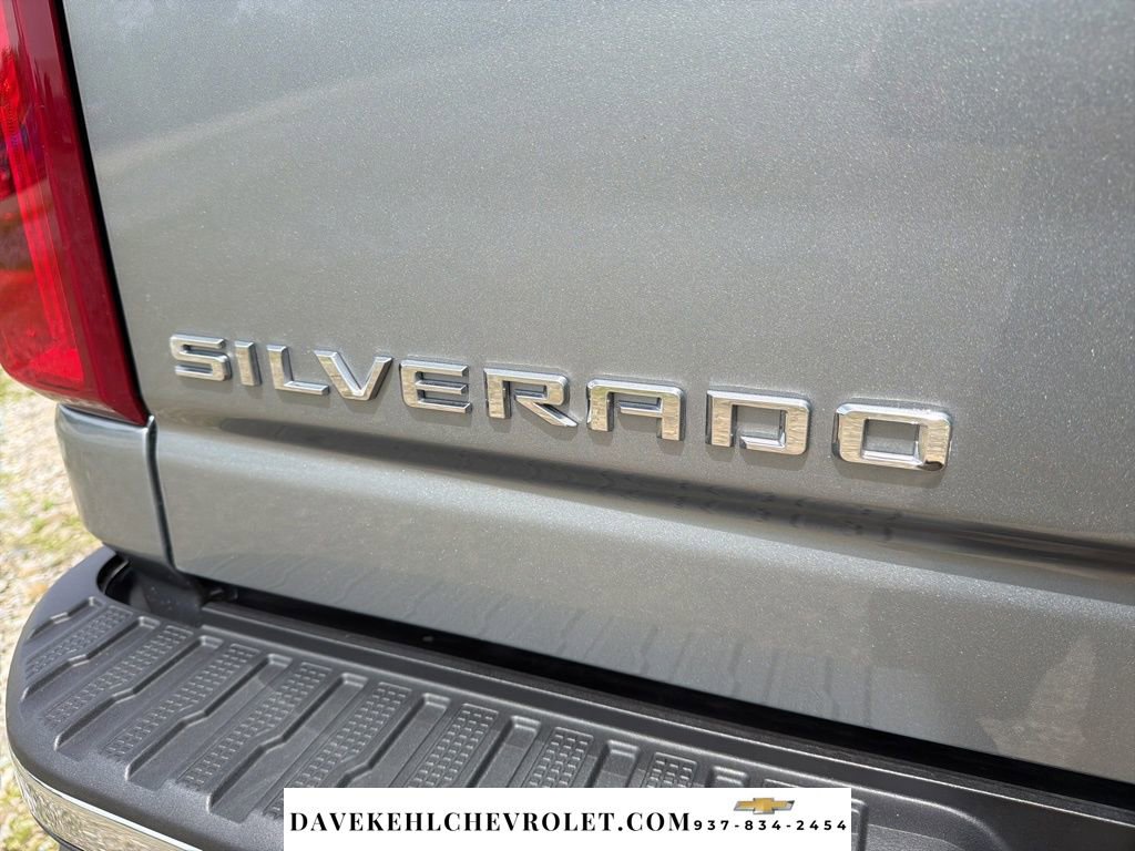 Used 2024 Chevrolet Silverado 3500 LTZ w/ LTZ Plus Package AWD/4WD image 38