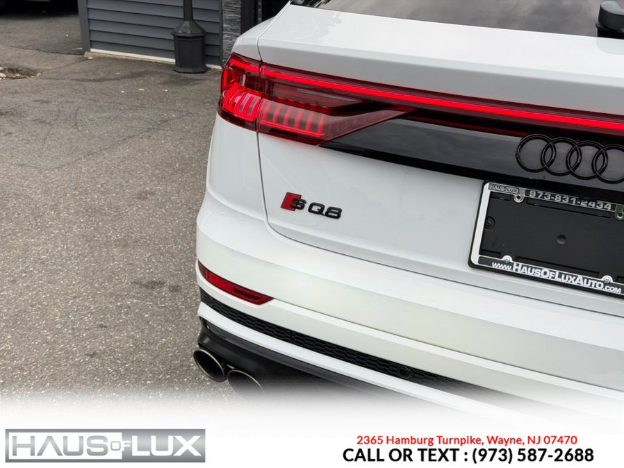 Used 2021 Audi SQ8 Prestige w/ Prestige Package AWD/4WD image 26