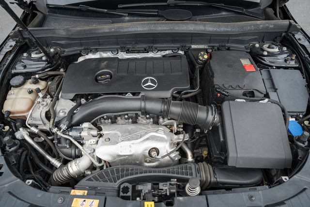 Used 2022 Mercedes-Benz GLB 250 4MATIC image 19