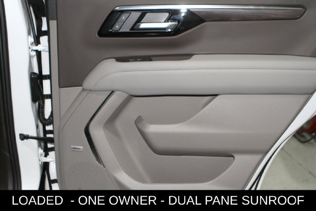Used 2025 Chevrolet Tahoe Z71 w/ Comfort Package AWD/4WD image 30