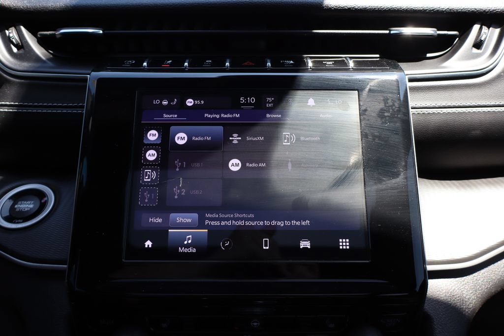 Used 2024 Jeep Grand Cherokee Altitude AWD/4WD image 19
