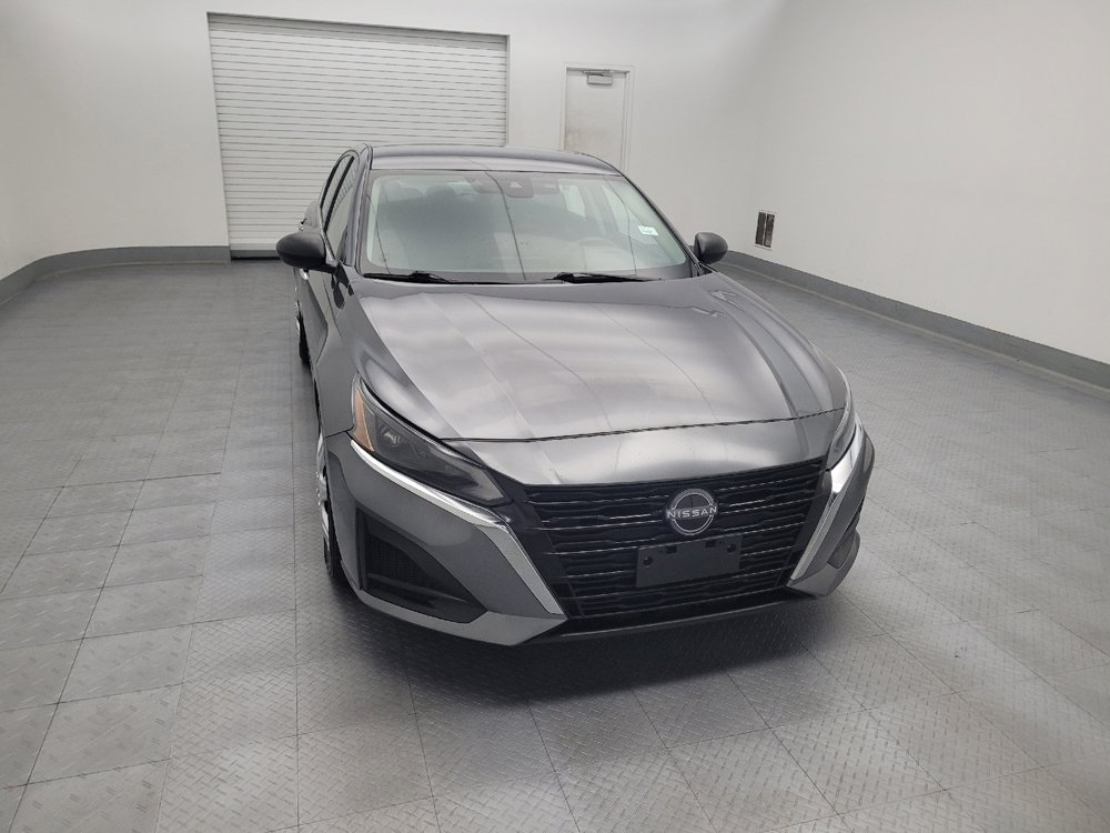 Used 2024 Nissan Altima 2.5 S FWD image 14