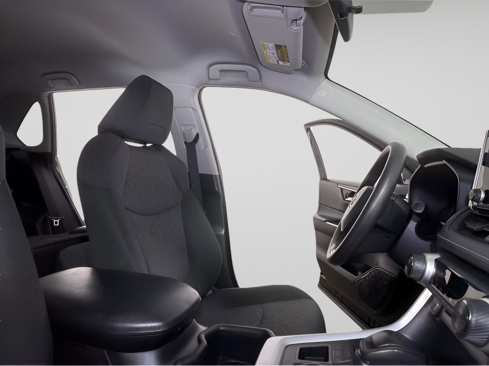 Used 2024 Toyota RAV4 XLE image 21