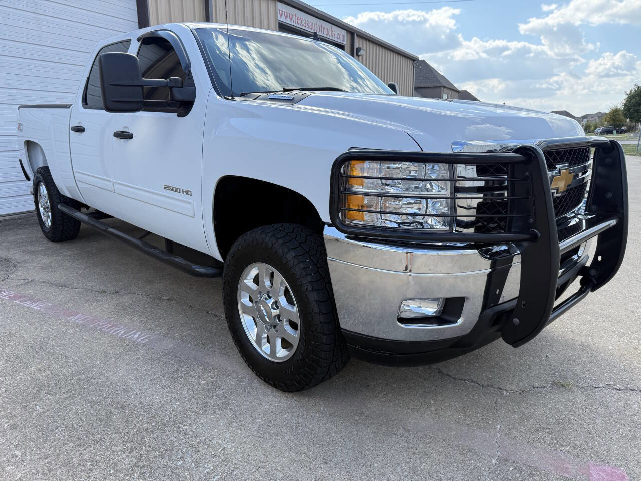 Used 2014 Chevrolet Silverado 2500 LT w/ Interior Plus Package image 37