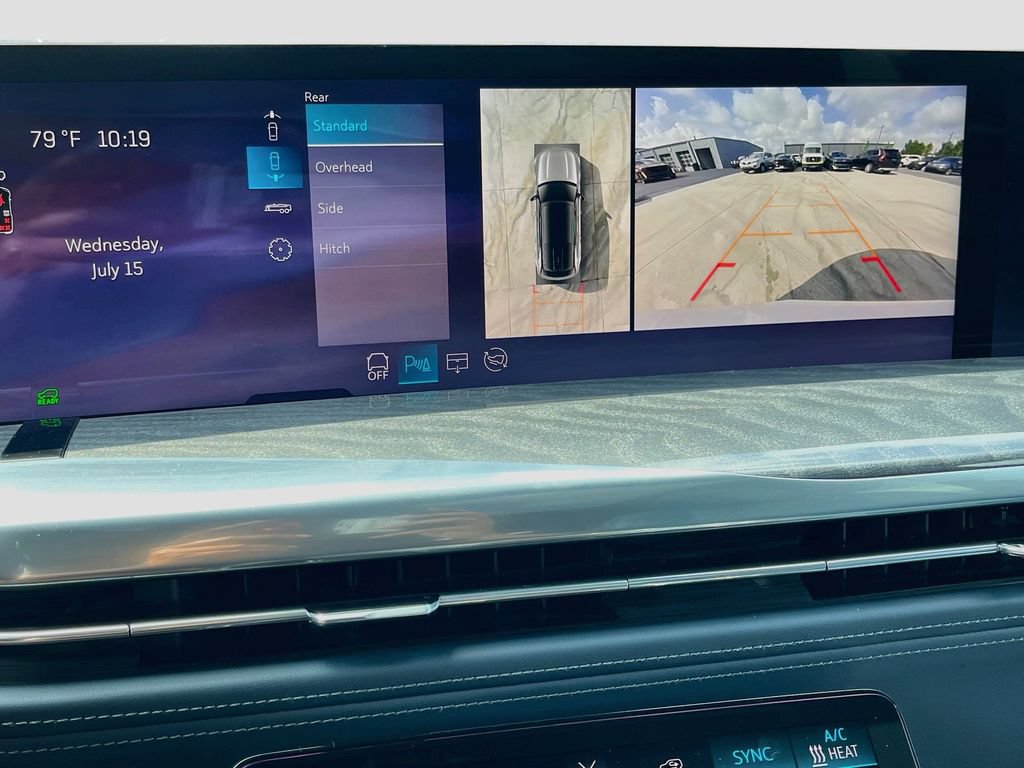 Certified 2025 Cadillac Escalade IQ Luxury 2 w/ LPO, Premium Carpet Package AWD/4WD image 24