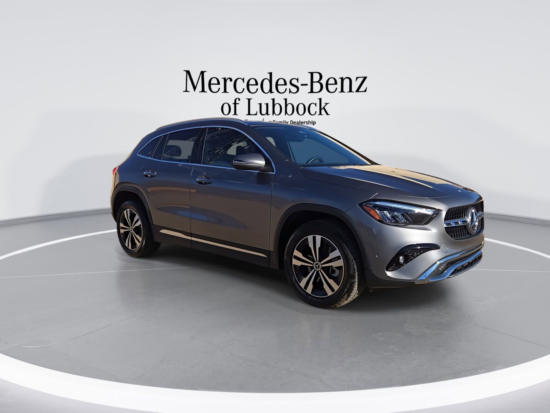 New 2025 Mercedes-Benz GLA 250 4MATIC image 2