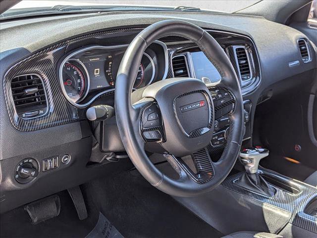 Used 2015 Dodge Charger SXT image 10