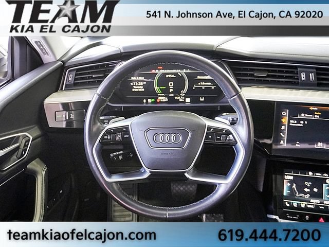 Used 2024 Audi Q8 e-tron Premium Plus AWD/4WD image 23