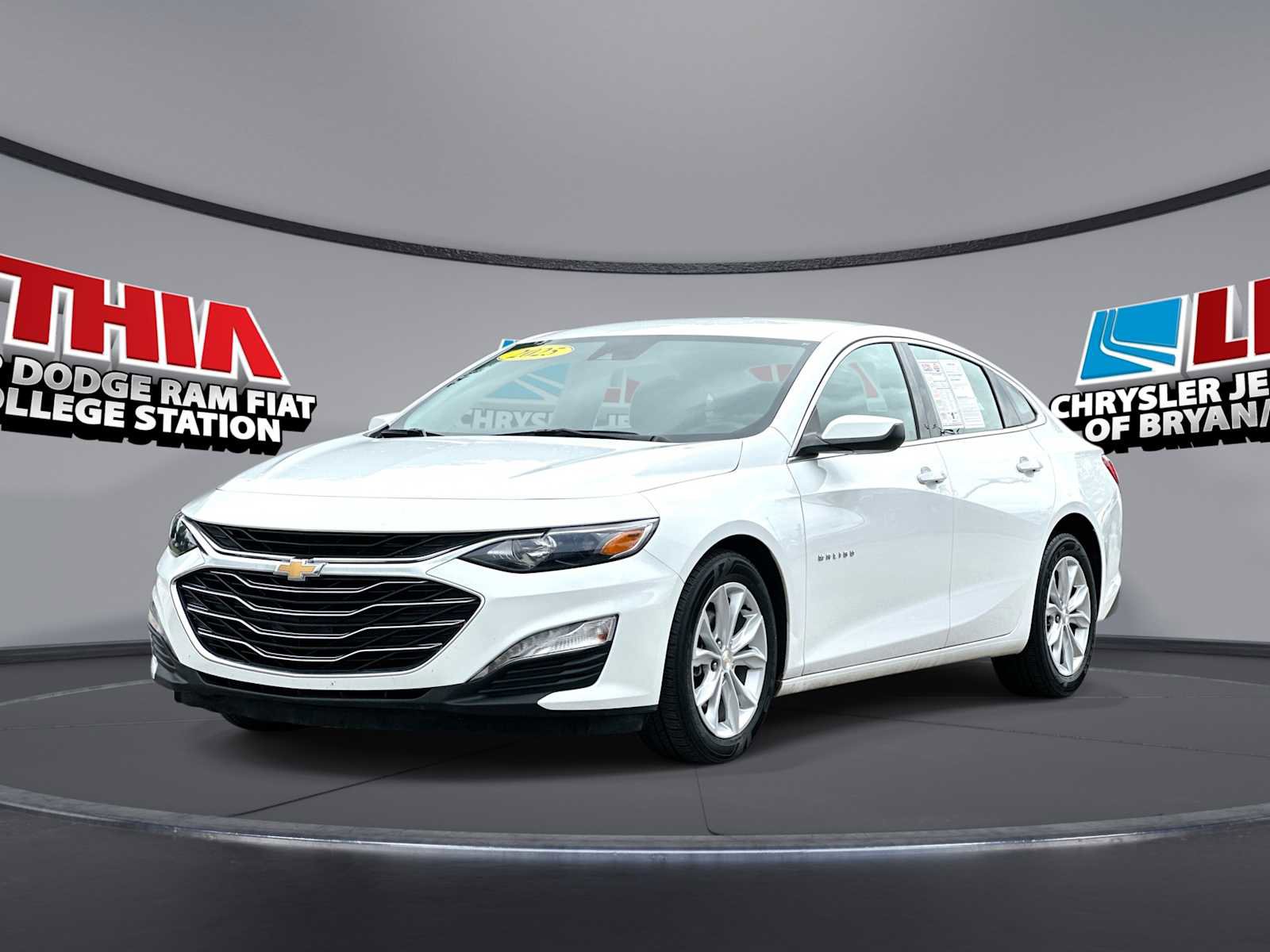 Used 2025 Chevrolet Malibu LT