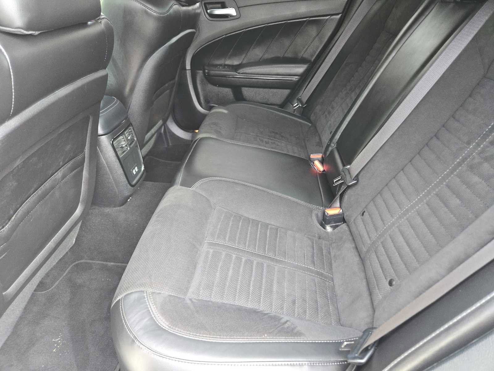 Used 2023 Dodge Charger R/T w/ Daytona Edition Group RWD image 30