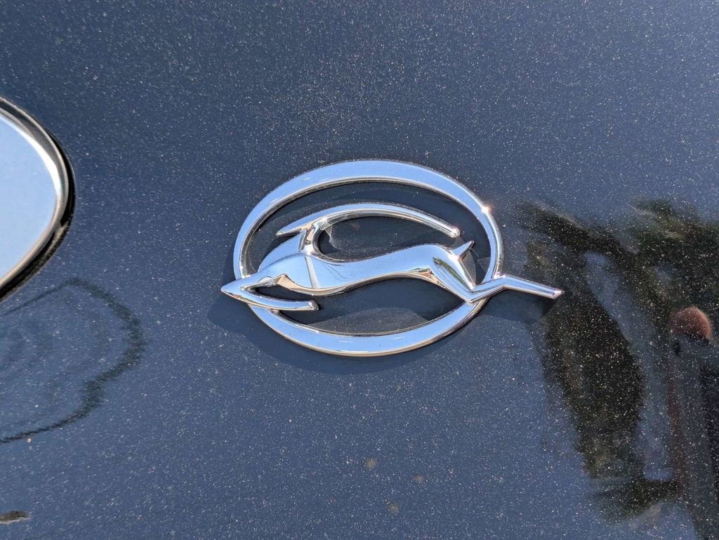 Used 2015 Chevrolet Impala LTZ FWD image 13