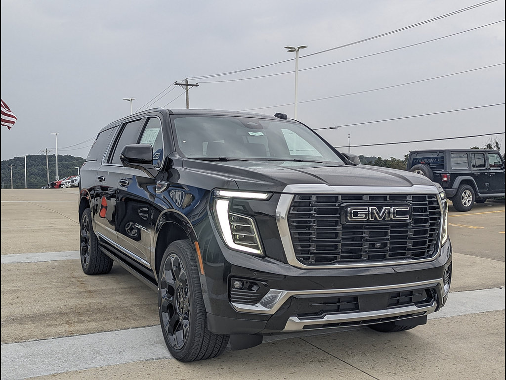 New 2026 GMC Yukon XL Denali AWD/4WD image 5