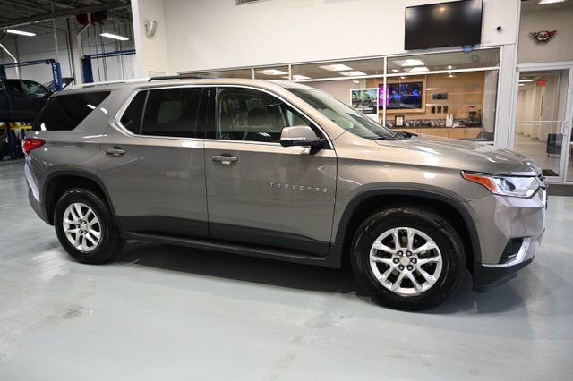 Used 2018 Chevrolet Traverse LT w/ LPO, Floor Liner Package image 4