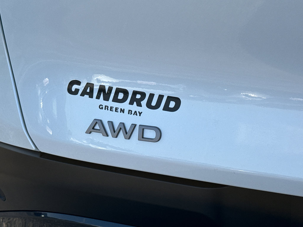 New 2026 Nissan Murano SL image 8