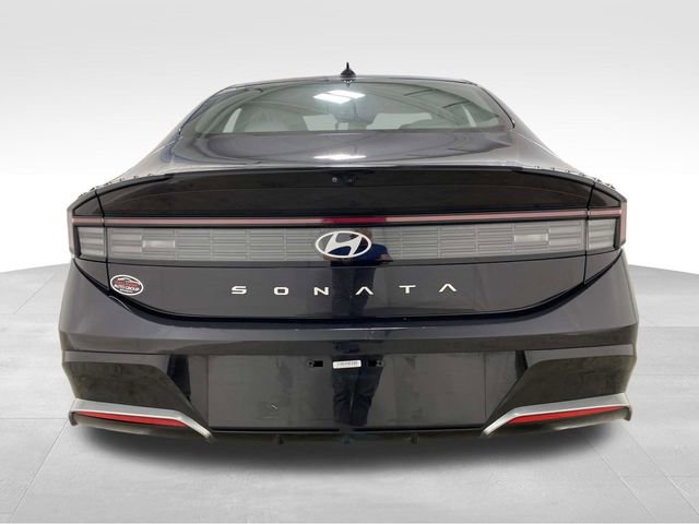 Used 2024 Hyundai Sonata SEL image 3