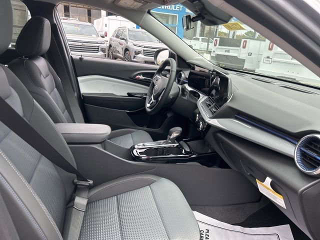 New 2026 Chevrolet Trax LT image 29