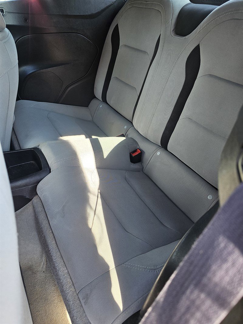 Used 2020 Chevrolet Camaro LT image 8