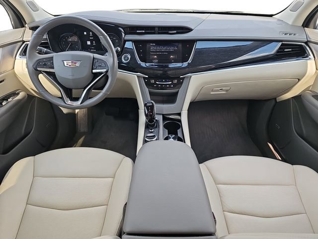 Used 2021 Cadillac XT6 Premium Luxury FWD image 9