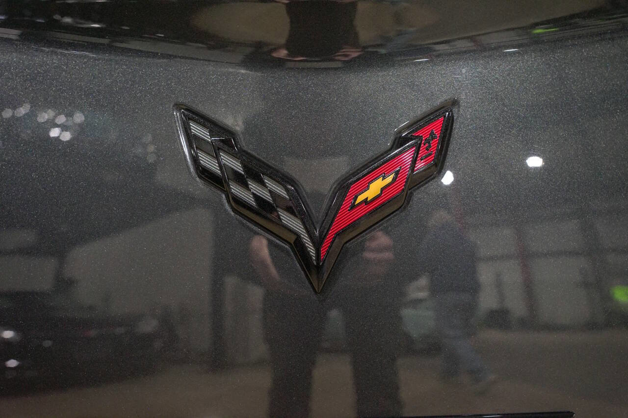 Used 2017 Chevrolet Corvette Z06 RWD image 38