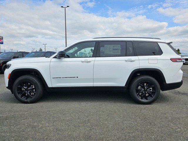 New 2026 Jeep Grand Cherokee L 4WD image 4