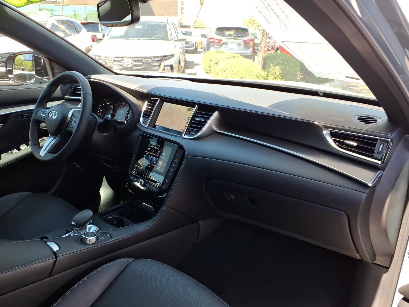 Used 2022 INFINITI QX55 Essential w/ Proactive Package image 11