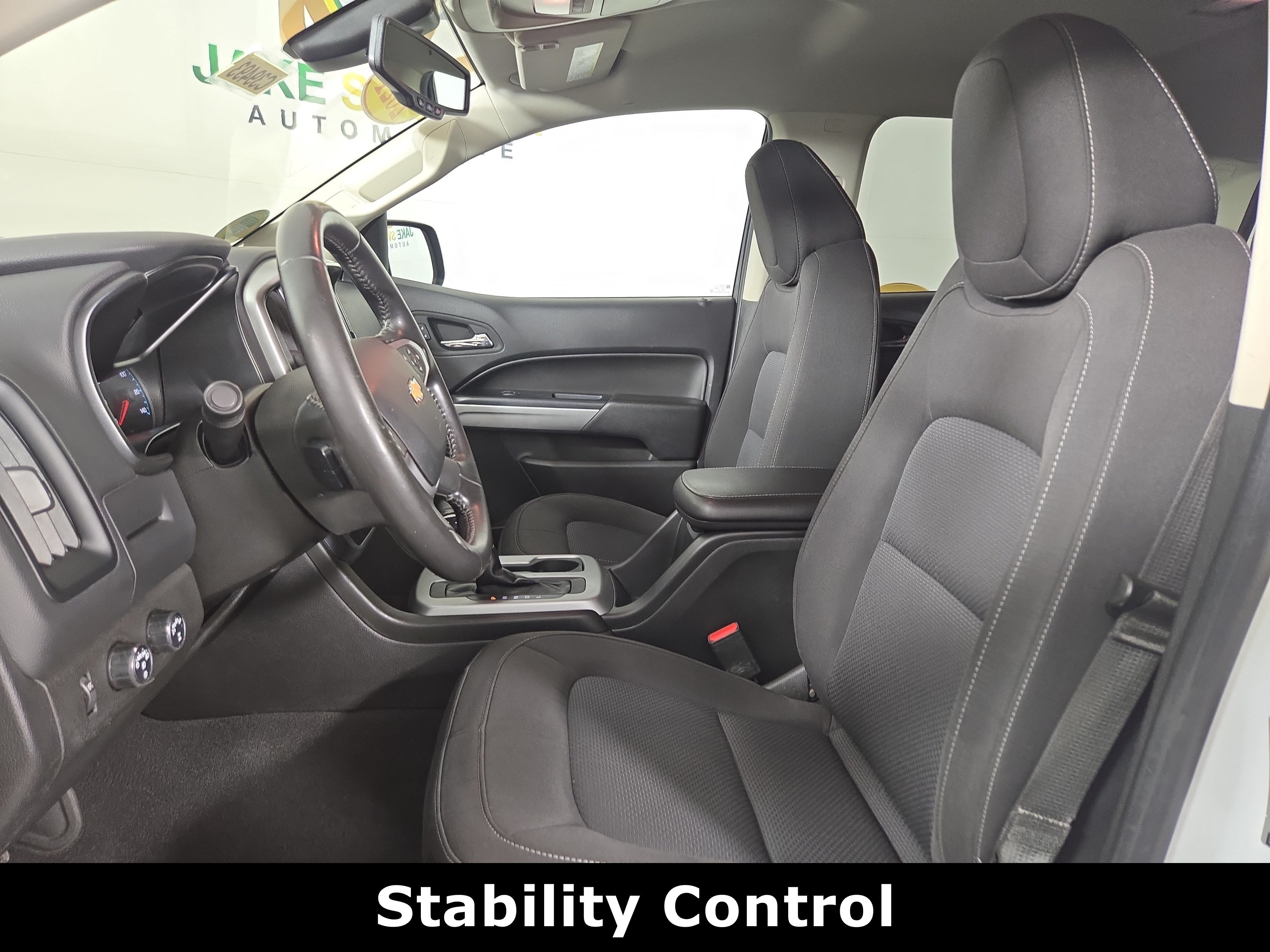 Used 2021 Chevrolet Colorado LT w/ LT Convenience Package AWD/4WD image 12