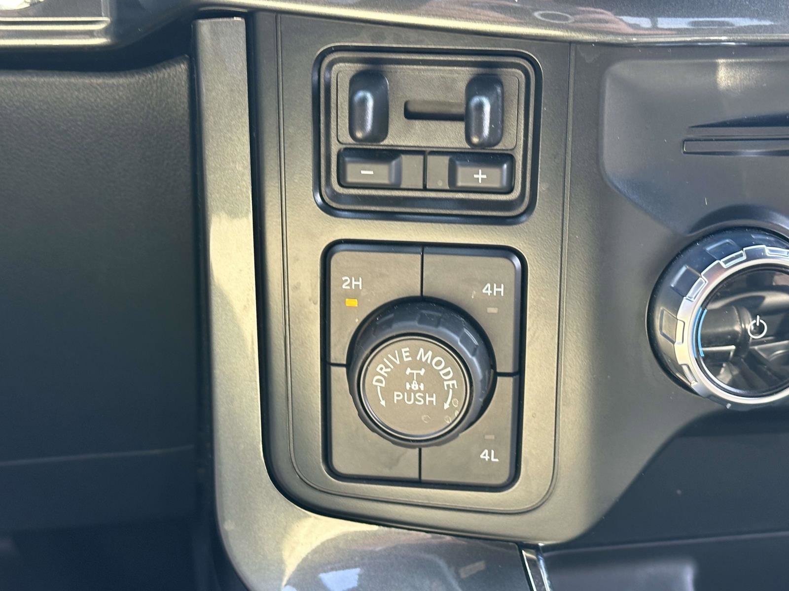 Used 2023 Ford F150 XLT w/ Equipment Group 302A High image 17