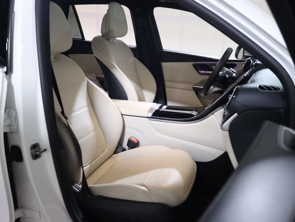 Certified 2024 Mercedes-Benz GLC 300 4MATIC image 58