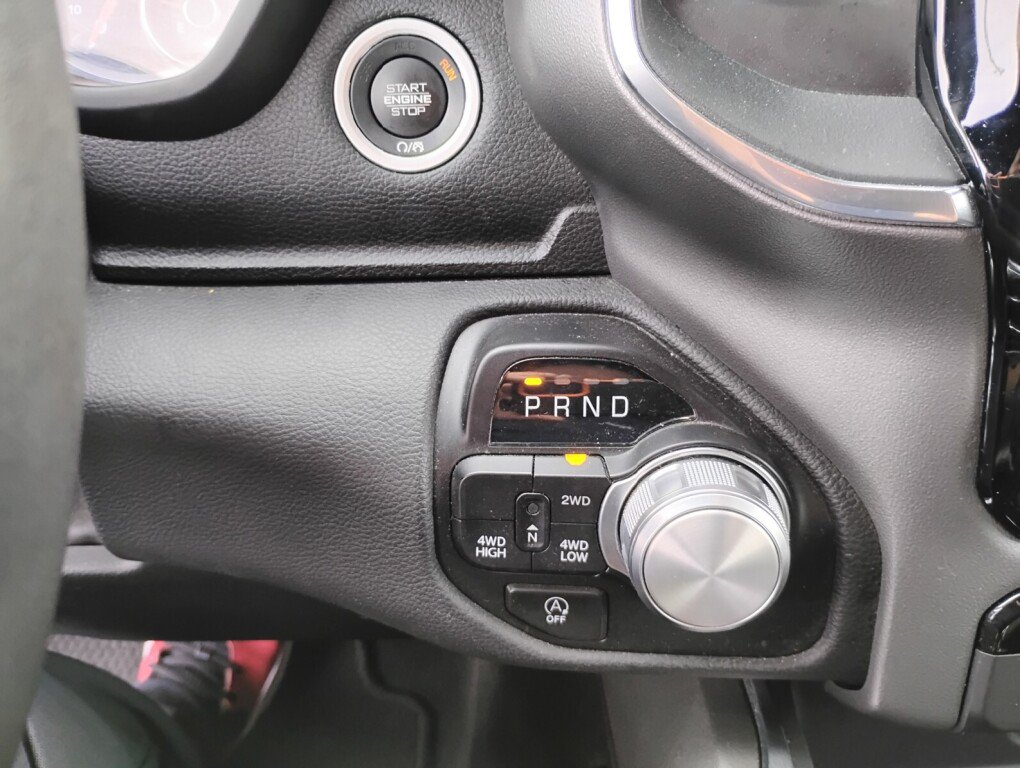 Used 2024 RAM 1500 Laramie AWD/4WD image 20