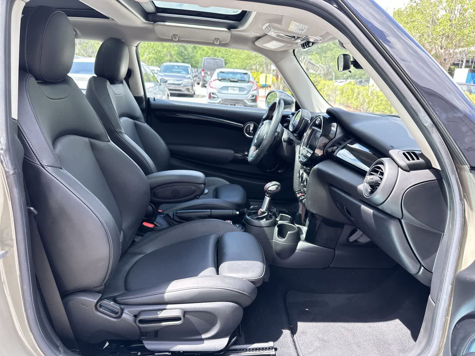 Used 2019 MINI Cooper S w/ Signature Upholstery Package FWD image 16