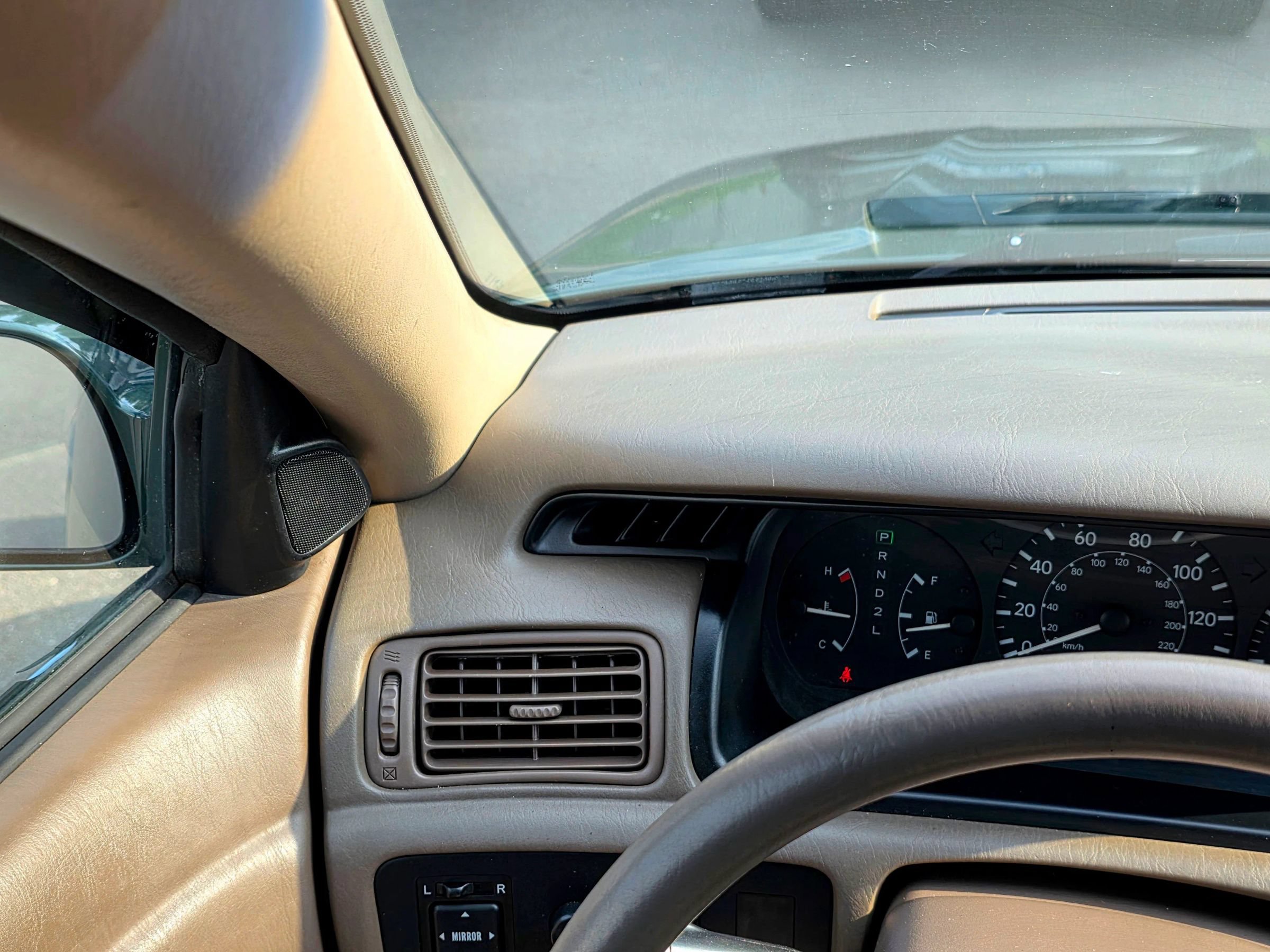 Used 2000 Toyota Camry LE FWD image 15