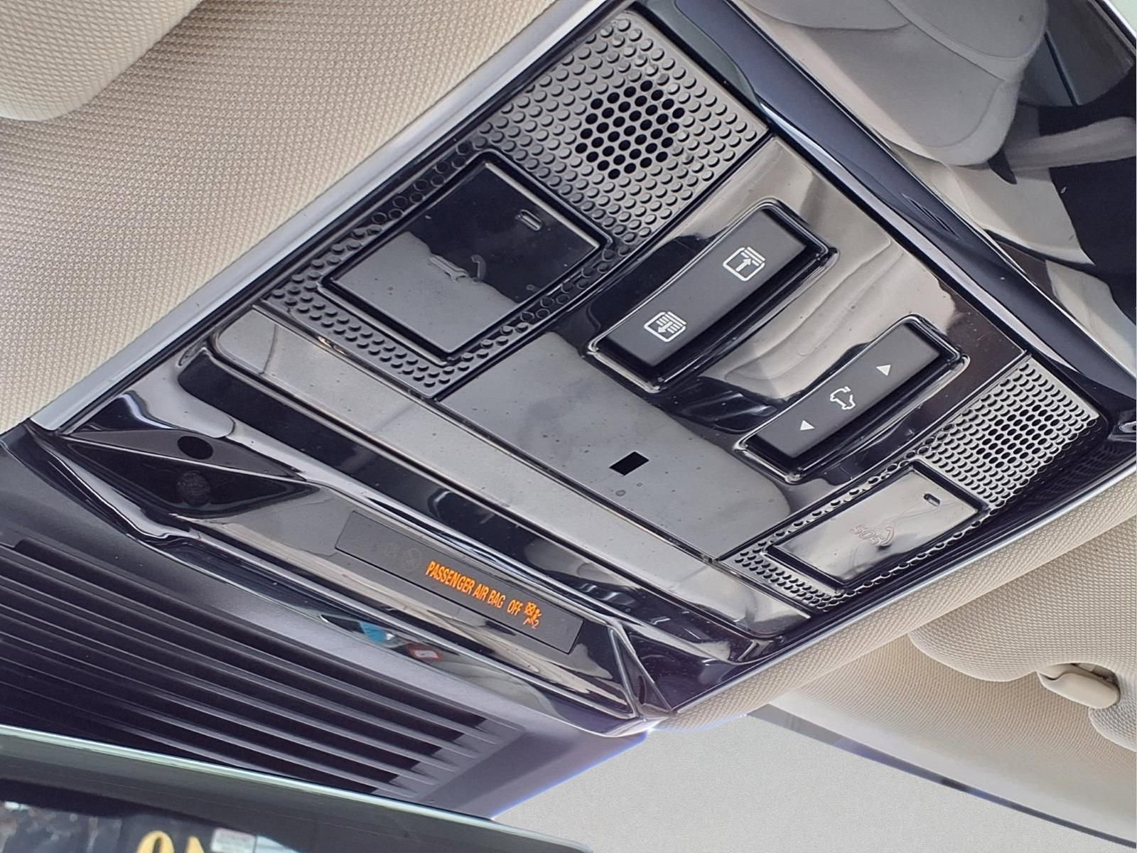 Used 2023 Land Rover Range Rover SE AWD/4WD image 21