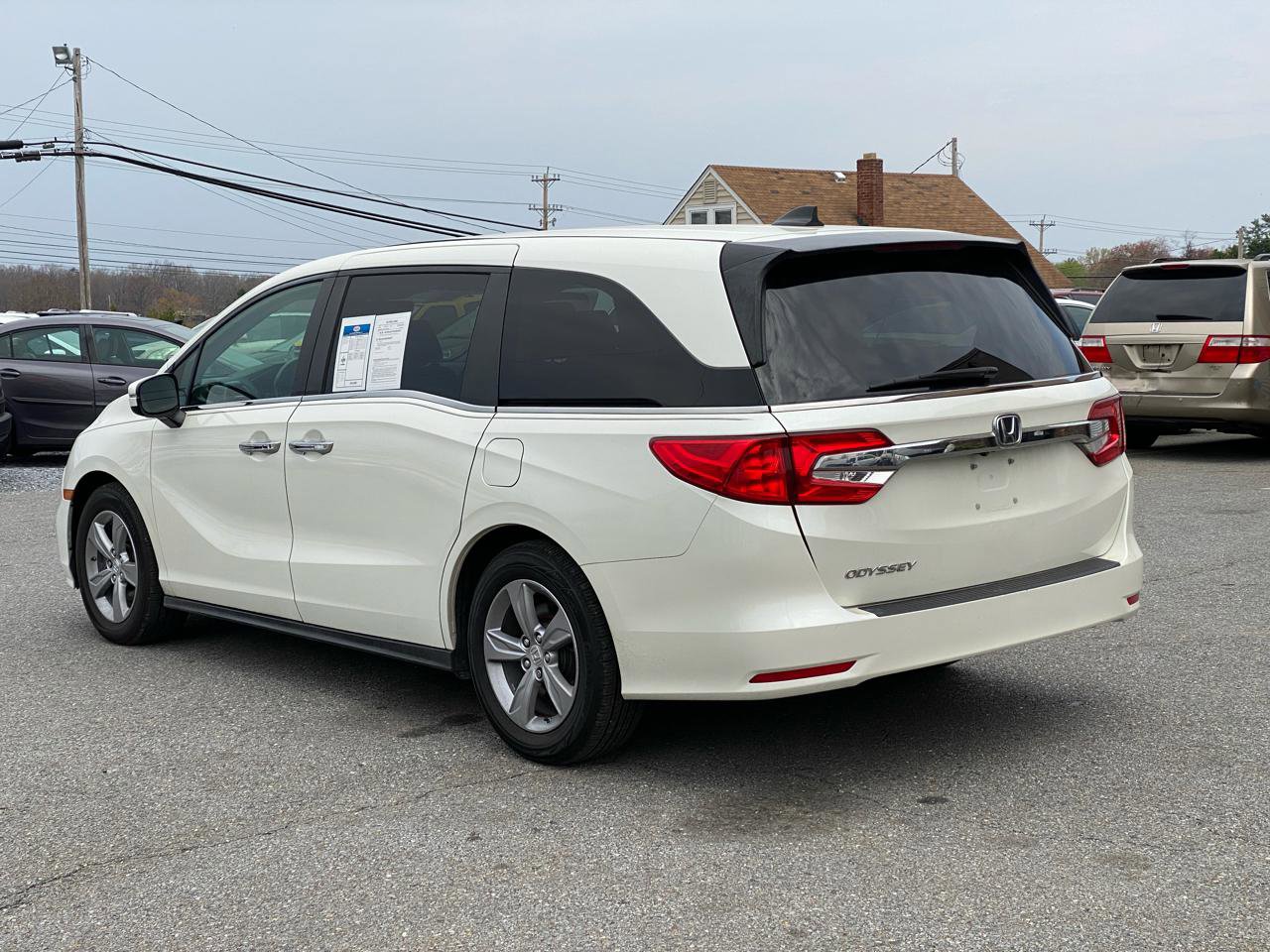 Used 2018 Honda Odyssey EX-L image 2