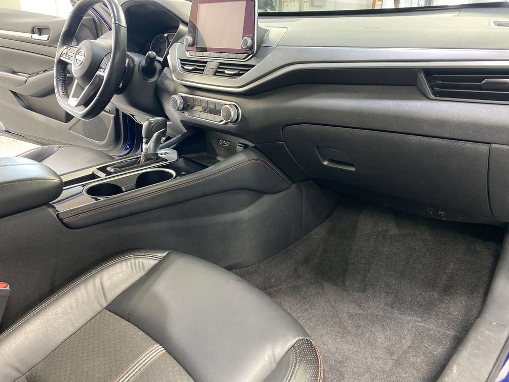 Used 2024 Nissan Altima 2.5 SR image 38