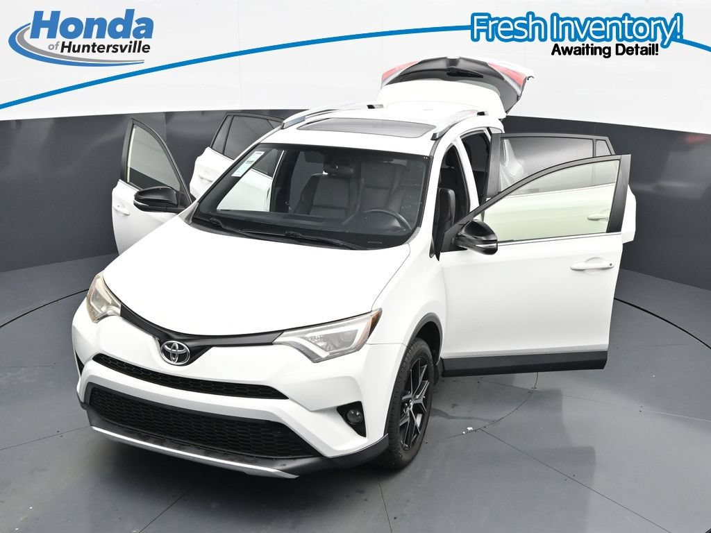 Used 2016 Toyota RAV4 SE FWD image 38
