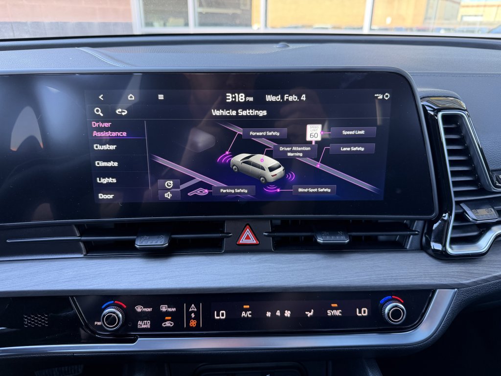 Used 2025 Kia Sportage X-Line w/ Premium Package image 21