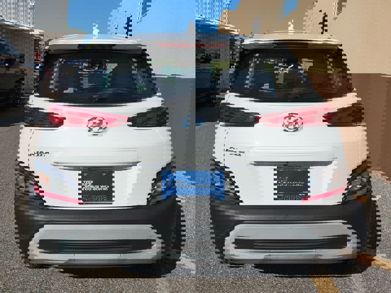 Certified 2023 Hyundai Kona SE image 5