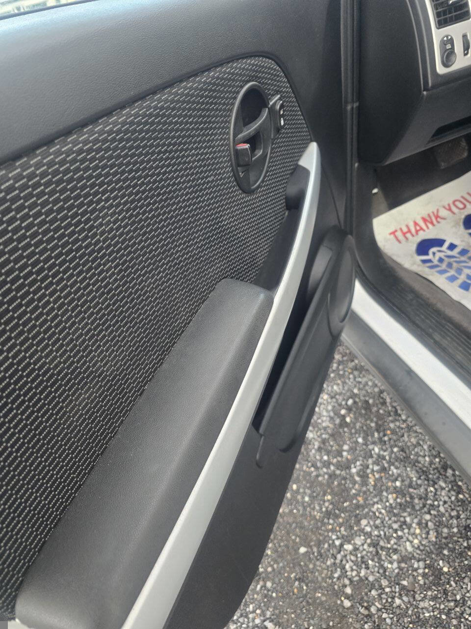 Used 2009 Pontiac Torrent 2WD image 19