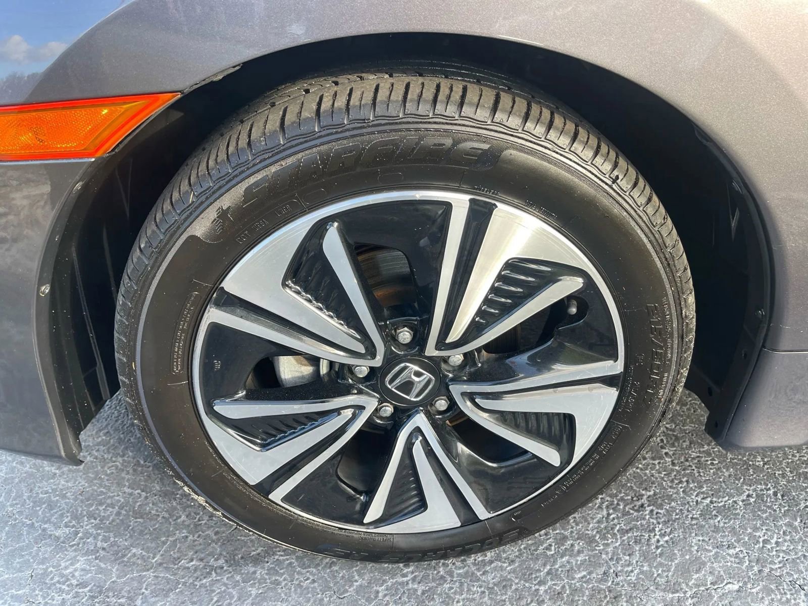 Used 2016 Honda Civic EX-T image 22