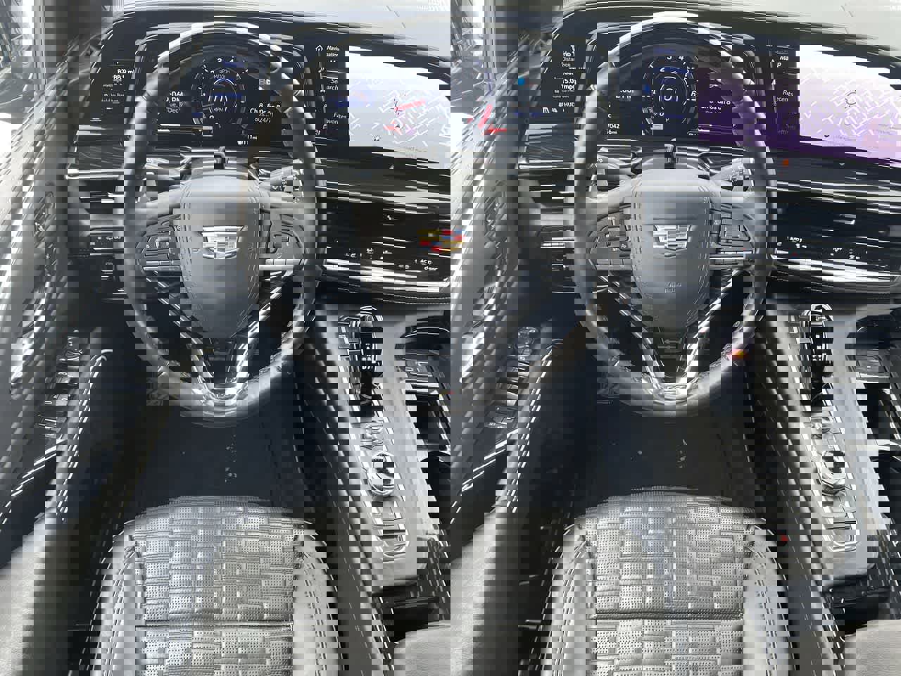 Used 2023 Cadillac Escalade V w/ LPO, ONYX Package image 11