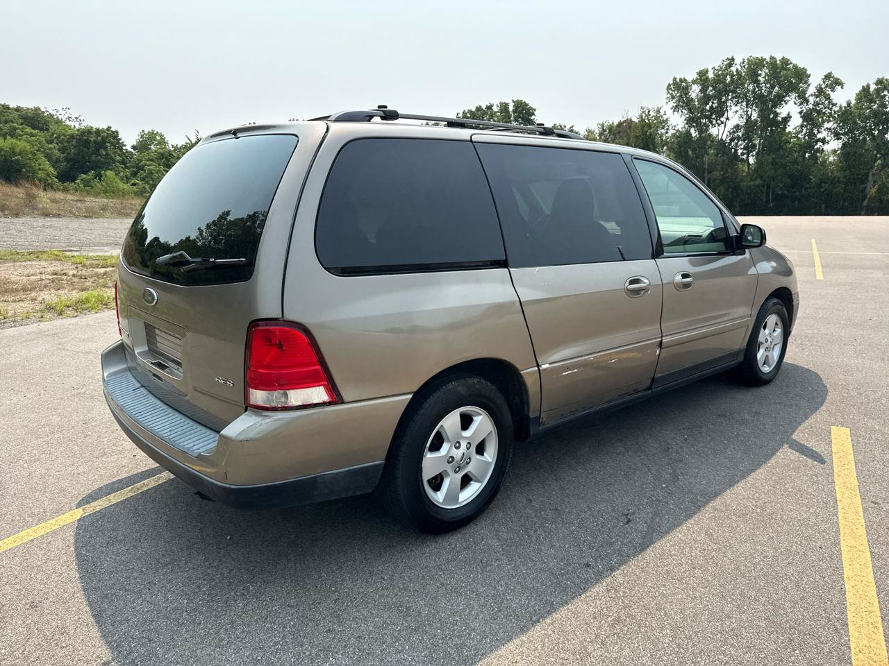 Used 2004 Ford Freestar SES FWD image 5